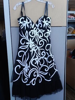 Black and White Strapless Floral A-Line Dress